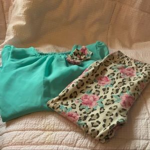 Two piece pant set size 24 months